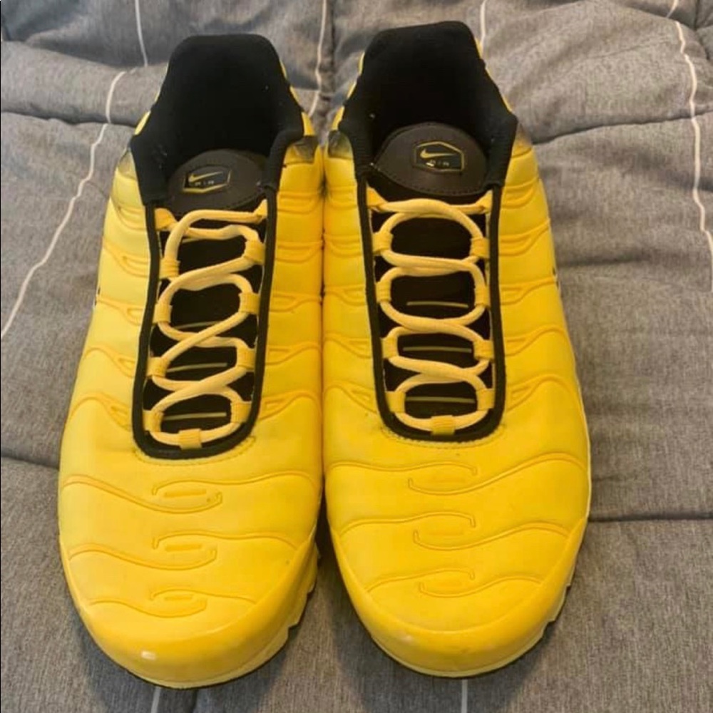 Nike TN Air Max Plus Frequency Pack Yellow Black